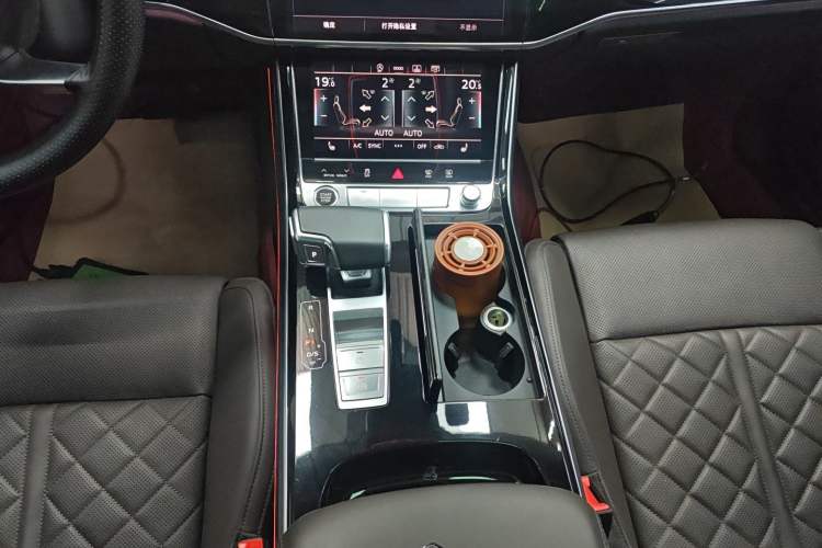 Used Audi A8 2021 A8L 50 TFSI quattro Comfort Model Gear Lever