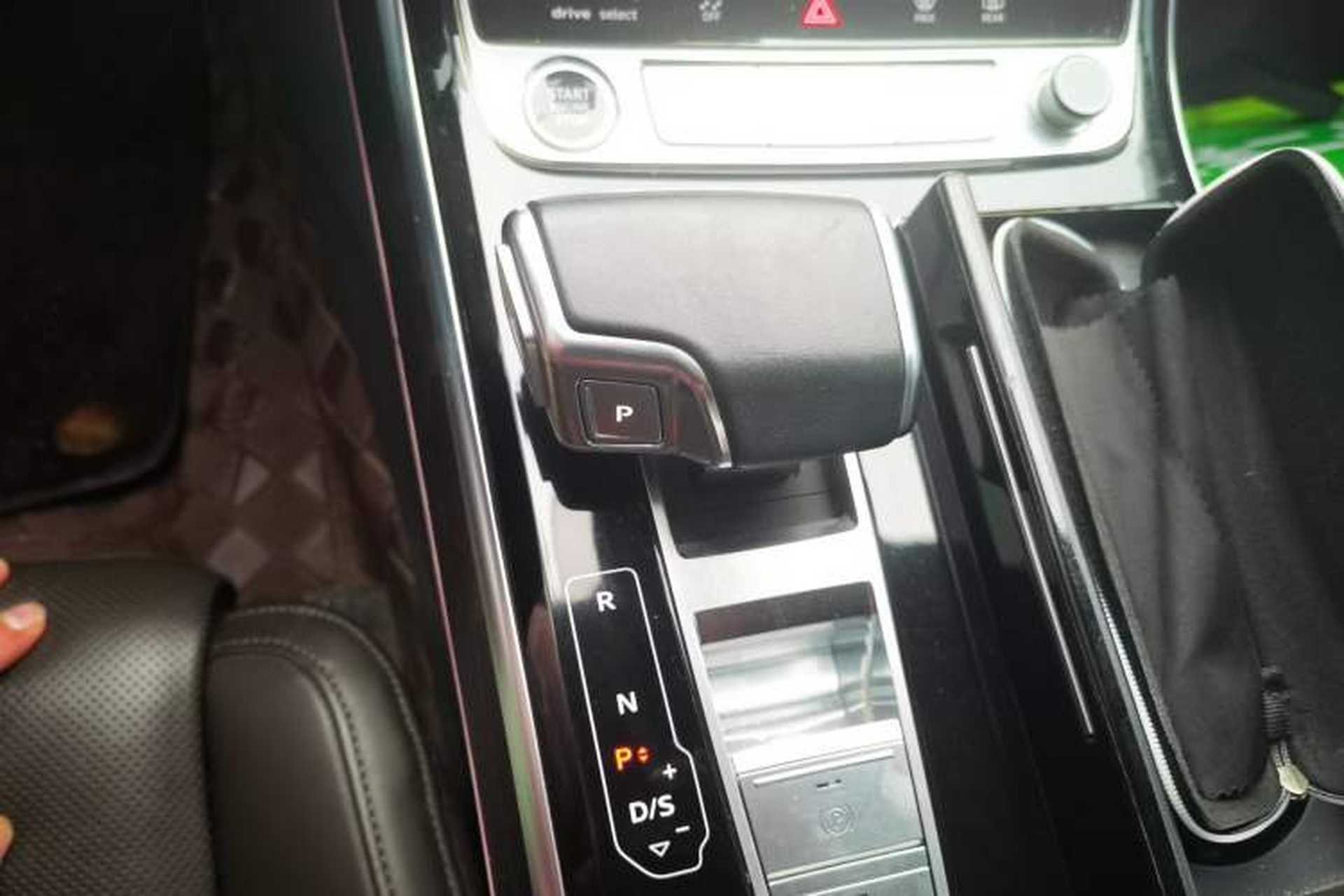 Used Audi A8 2021 A8L 50 TFSI quattro Comfort Model Gear Lever