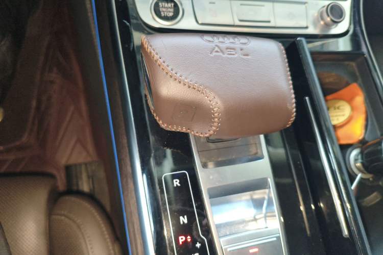 Used Audi A8 2021 A8L 55 TFSI quattro Prestige Edition Gear Lever