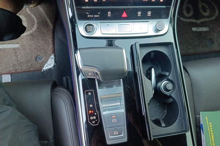 Used Audi A8 2021 A8L 55 TFSI quattro Luxury Model Gear Lever