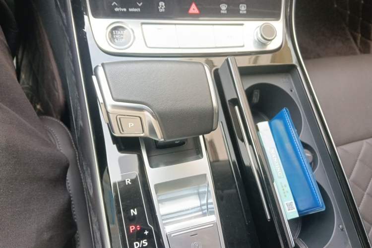 Used Audi A8 2021 A8L 55 TFSI quattro Luxury Model Gear Lever