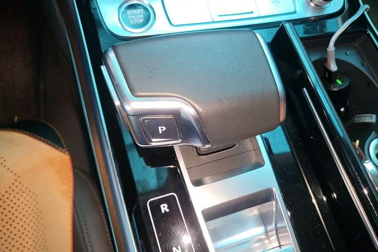 Used Audi A8 2021 A8L 55 TFSI quattro Luxury Model Gear Lever