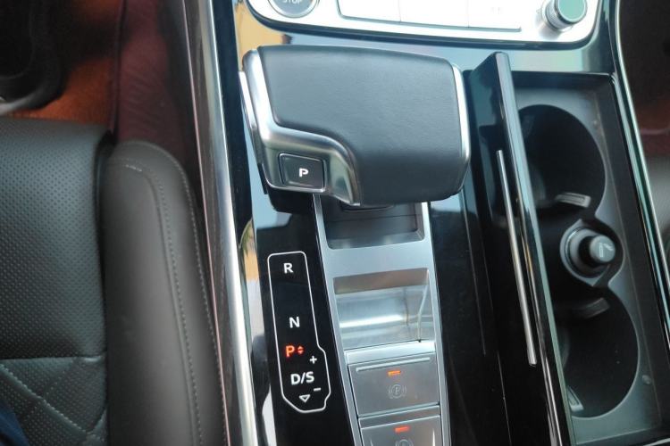 Used Audi A8 2021 A8L 50 TFSI quattro Comfort Model Gear Lever