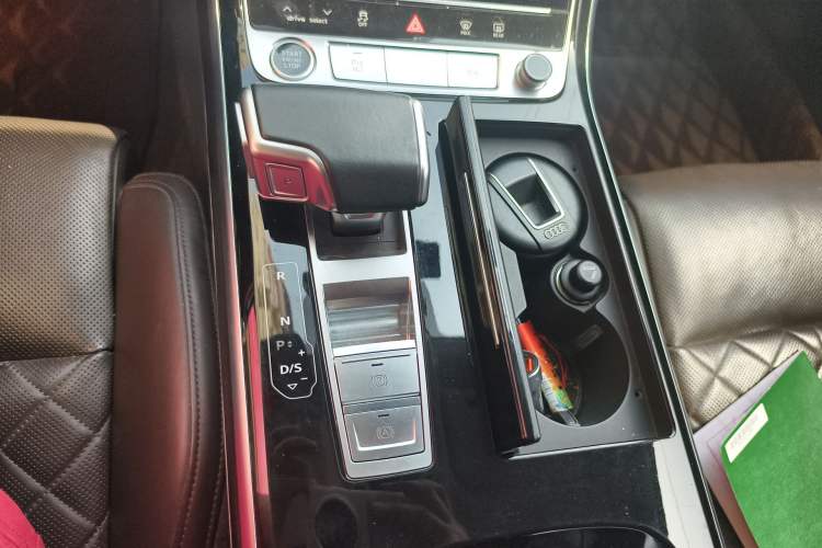 Used Audi A8 2021 A8L 50 TFSI quattro Comfort Model Gear Lever