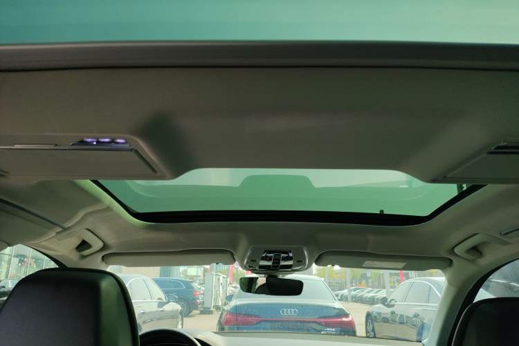 Used Audi A8 2021 A8L 50 TFSI quattro Comfort Model Headliner