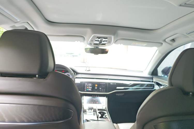 Used Audi A8 2021 A8L 50 TFSI quattro Comfort Model Headliner