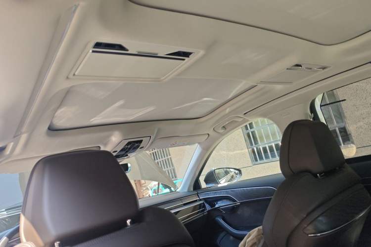 Used Audi A8 2021 A8L 50 TFSI quattro Comfort Model Headliner
