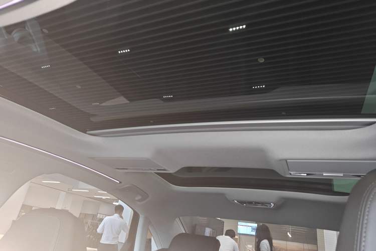 Used Audi A8 2021 A8L 50 TFSI quattro Comfort Model Headliner