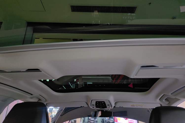 Used Audi A8 2021 A8L 50 TFSI quattro Comfort Model Headliner