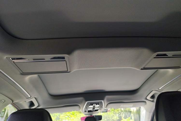 Used Audi A8 2021 A8L 50 TFSI quattro Comfort Model Headliner