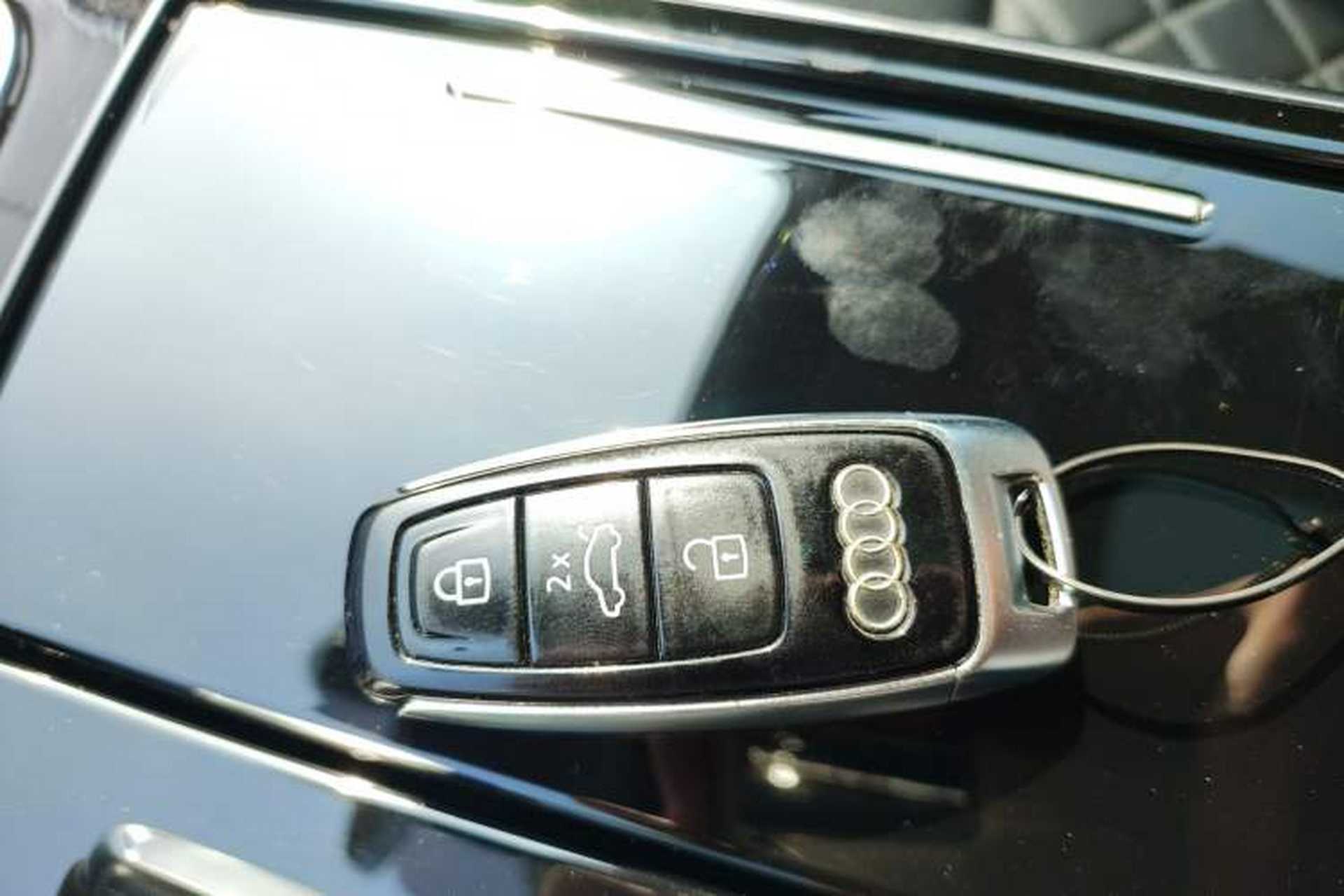 Used Audi A8 2021 A8L 50 TFSI quattro Comfort Model Interior 1