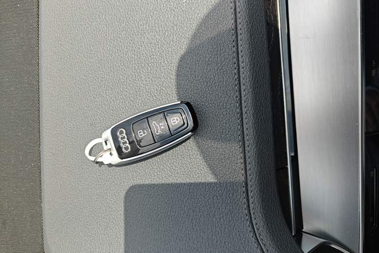 Used Audi A8 2021 A8L 50 TFSI quattro Comfort Model Interior 1