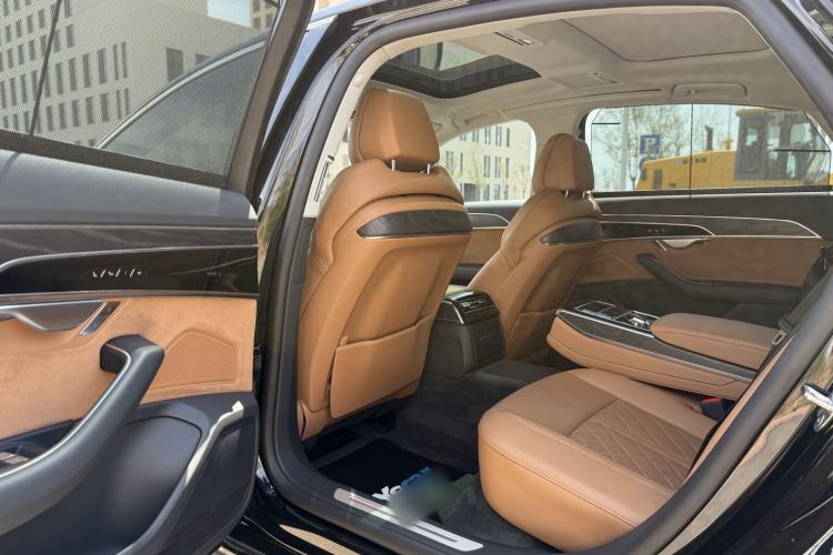 Used Audi A8 2021 A8L 50 TFSI quattro Comfort Model Interior 4