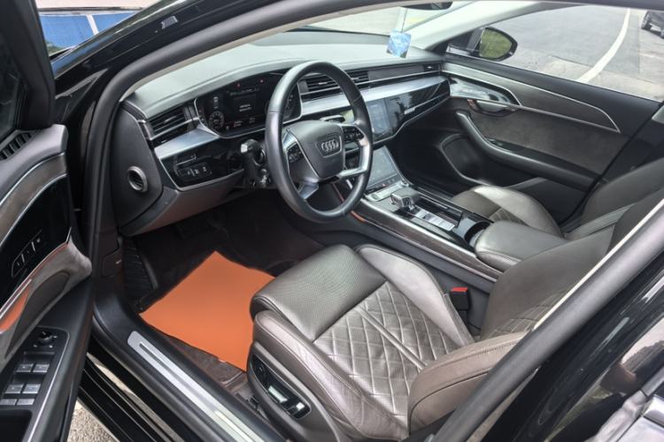 Used Audi A8 2021 A8L 50 TFSI quattro Comfort Model Interior 4