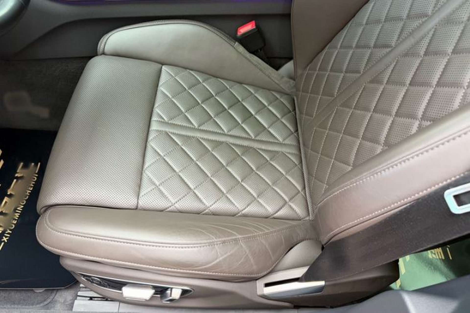 Used Audi A8 2021 A8L 50 TFSI quattro Comfort Model Interior 5