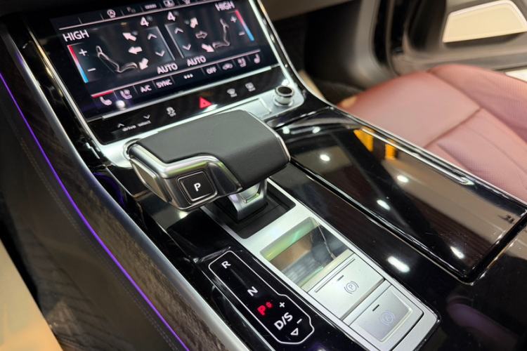 Used Audi A8 2021 A8L 55 TFSI quattro Prestige Edition Interior 6