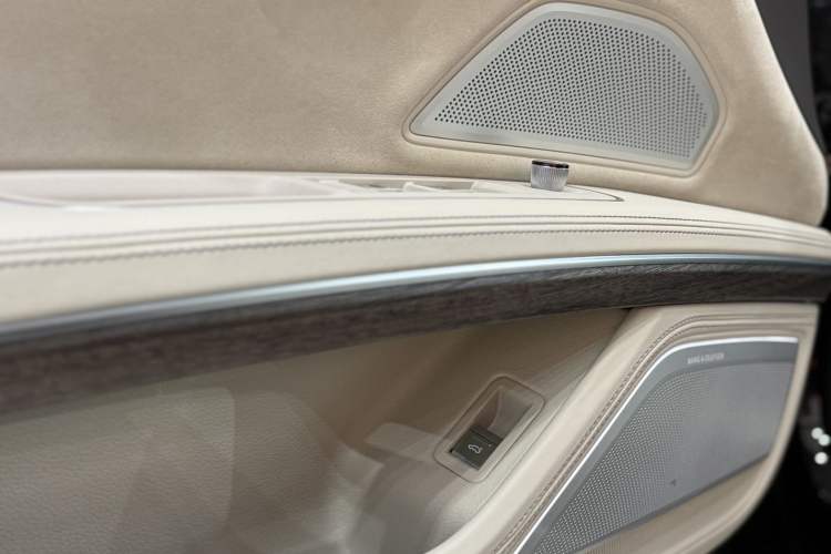Used Audi A8 2021 A8L 55 TFSI quattro Prestige Edition Interior 7