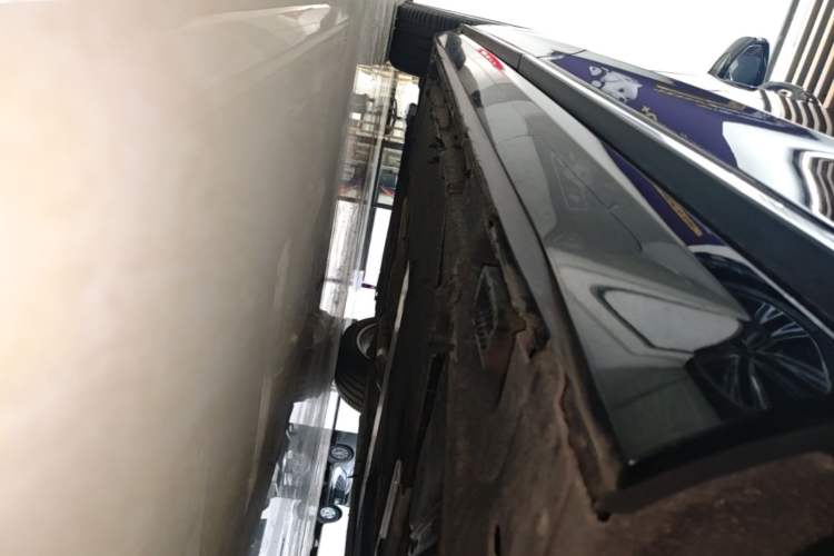 Used Audi A8 2021 A8L 50 TFSI quattro Comfort Model Left Side Sill