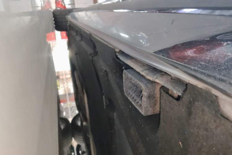 Used Audi A8 2021 A8L 50 TFSI quattro Comfort Model Left Side Sill