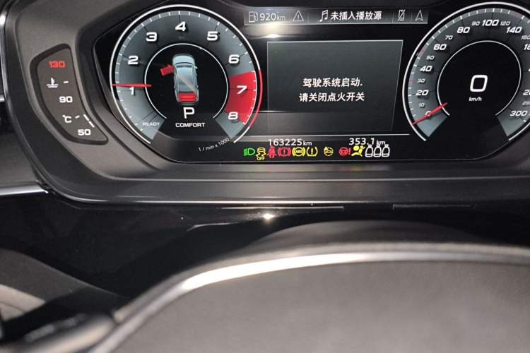 Used Audi A8 2021 A8L 50 TFSI quattro Comfort Model Odometer Close Up