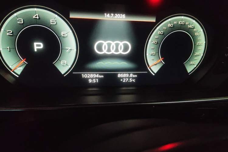 Used Audi A8 2021 A8L 55 TFSI quattro Luxury Model Odometer Close Up