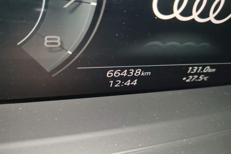 Used Audi A8 2021 A8L 50 TFSI quattro Comfort Model Odometer Close Up