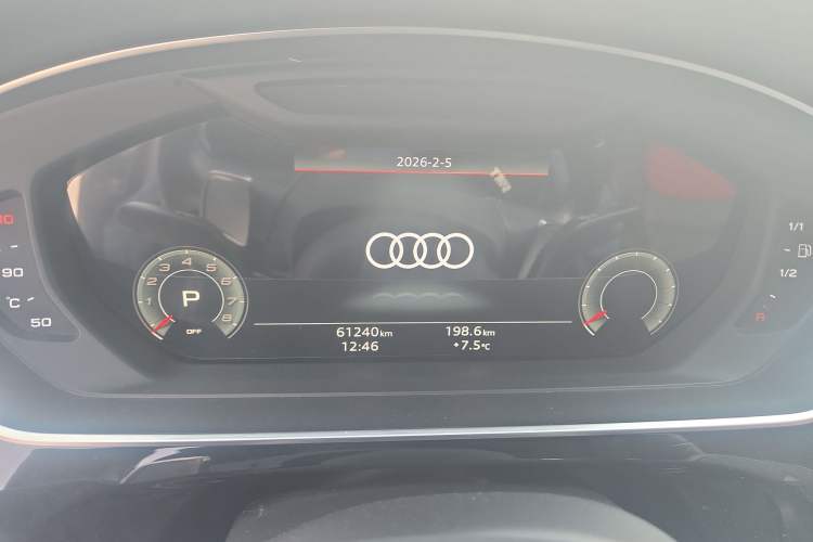Used Audi A8 2021 A8L 50 TFSI quattro Comfort Model Odometer Close Up