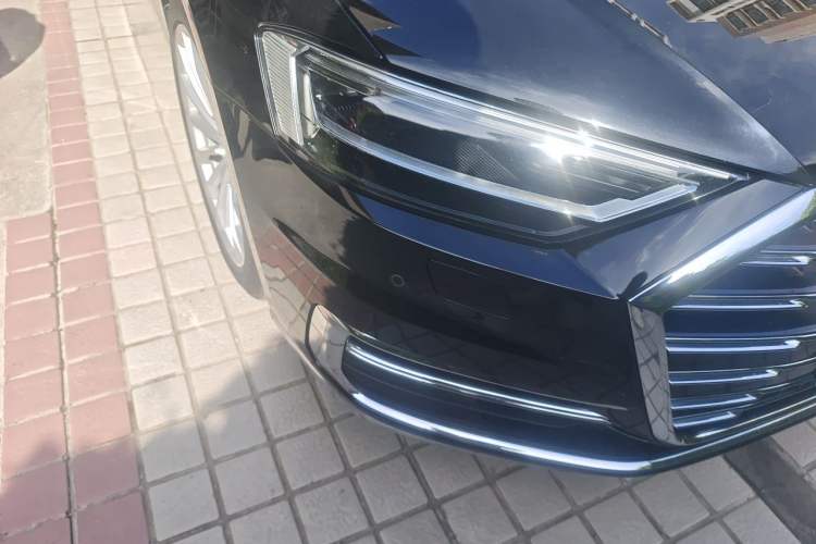 Used Audi A8 2021 A8L 50 TFSI quattro Comfort Model Right Front Headlight