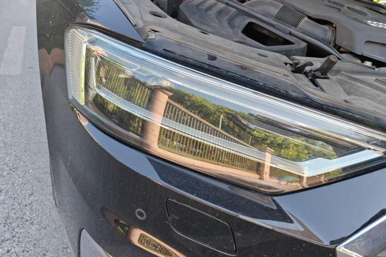 Used Audi A8 2021 A8L 50 TFSI quattro Comfort Model Right Front Headlight