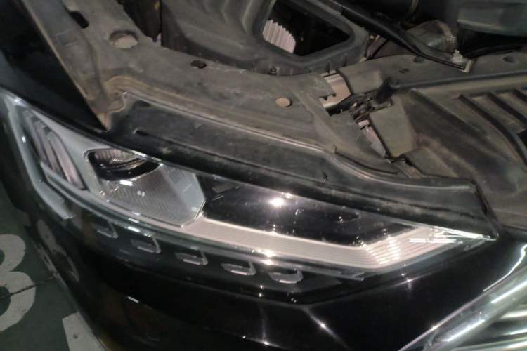 Used Audi A8 2021 A8L 50 TFSI quattro Luxury Model Right Front Headlight