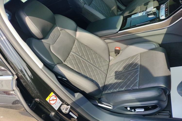 Used Audi A8 2021 A8L 50 TFSI quattro Comfort Model Right Front Seat