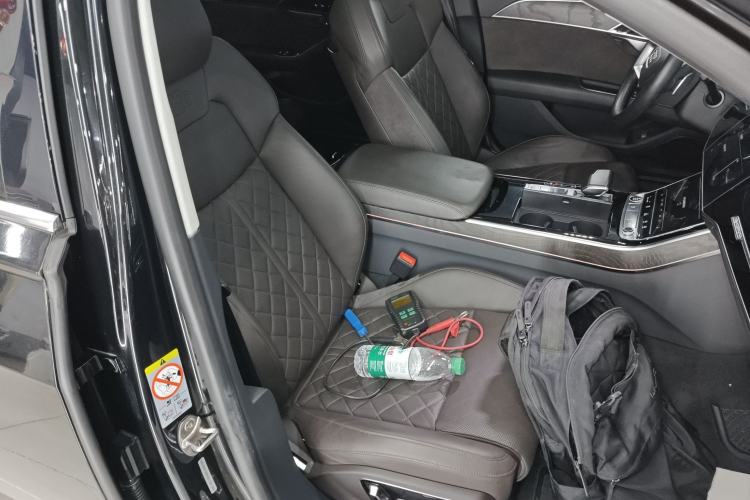 Used Audi A8 2021 A8L 50 TFSI quattro Comfort Model Right Front Seat