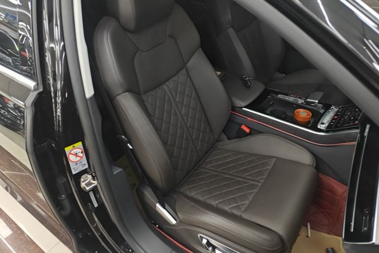 Used Audi A8 2021 A8L 50 TFSI quattro Comfort Model Right Front Seat