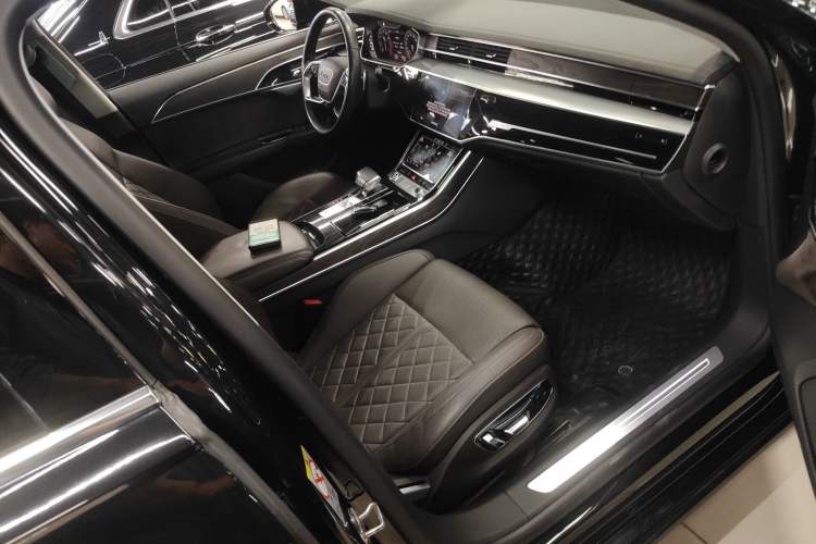 Used Audi A8 2021 A8L 50 TFSI quattro Comfort Model Right Front Seat