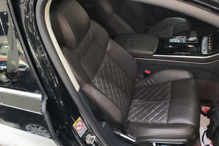 Used Audi A8 2021 A8L 50 TFSI quattro Comfort Model Right Front Seat