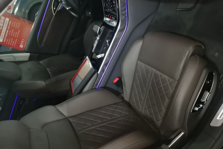 Used Audi A8 2021 A8L 50 TFSI quattro Comfort Model Right Front Seat