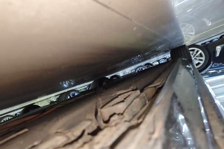 Used Audi A8 2021 A8L 50 TFSI quattro Comfort Model Right Side Sill