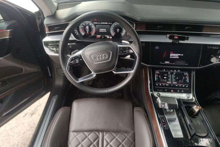 Used Audi A8 2021 A8L 55 TFSI quattro Luxury Model Steering Wheel