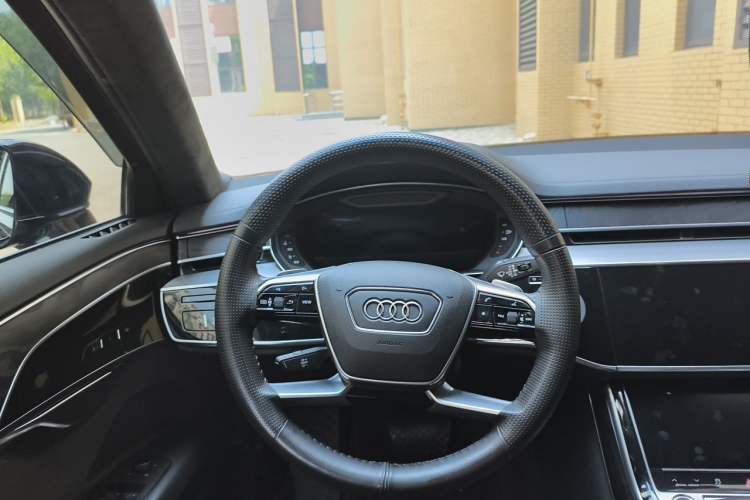 Used Audi A8 2021 A8L 50 TFSI quattro Comfort Model Steering Wheel