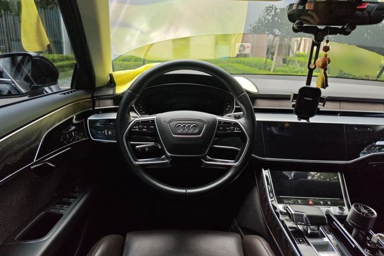 Used Audi A8 2021 A8L 50 TFSI quattro Comfort Model Steering Wheel
