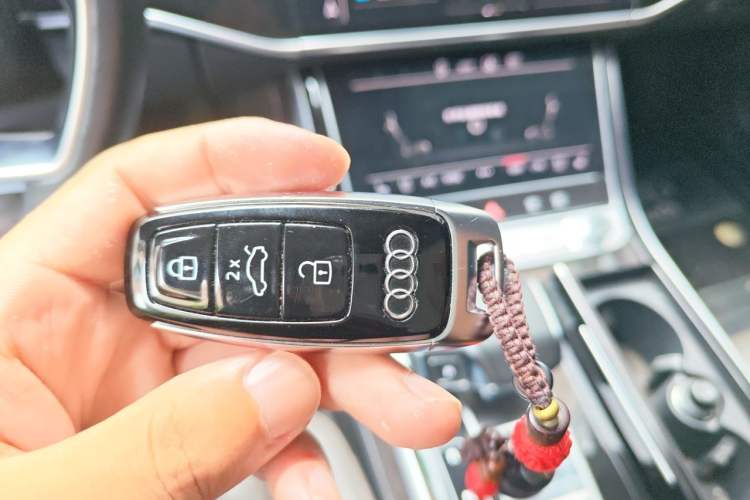 Used Audi A8 2021 A8L 50 TFSI quattro Comfort Model Vehicle Key