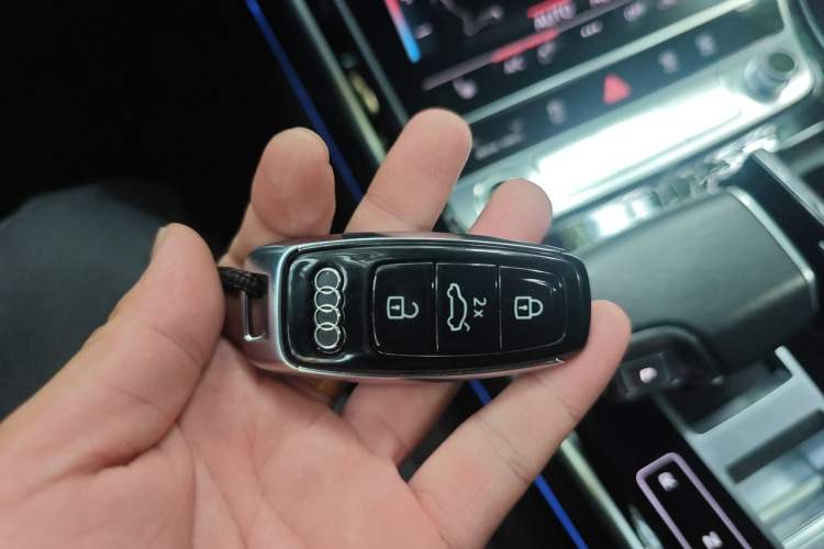 Used Audi A8 2021 A8L 50 TFSI quattro Comfort Model Vehicle Key