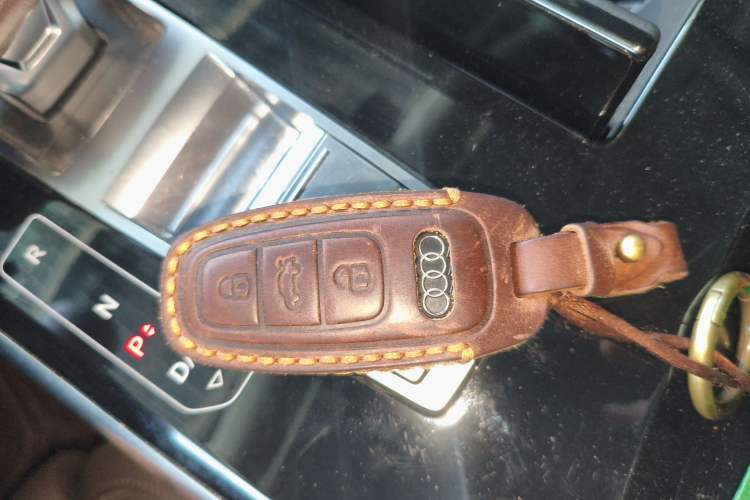 Used Audi A8 2021 A8L 55 TFSI quattro Prestige Edition Vehicle Key