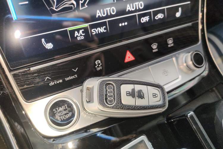 Used Audi A8 2021 A8L 50 TFSI quattro Comfort Model Vehicle Key
