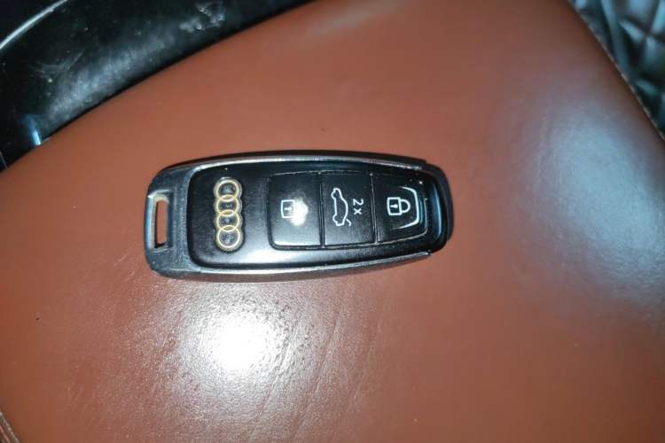 Used Audi A8 2021 A8L 50 TFSI quattro Comfort Model Vehicle Key