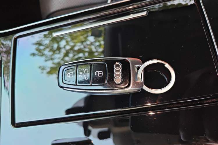 Used Audi A8 2021 A8L 50 TFSI quattro Comfort Model Vehicle Key