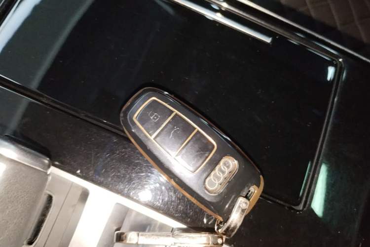 Used Audi A8 2021 A8L 50 TFSI quattro Comfort Model Vehicle Key
