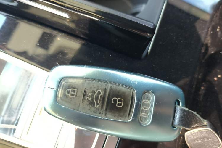 Used Audi A8 2021 A8L 50 TFSI quattro Comfort Model Vehicle Key
