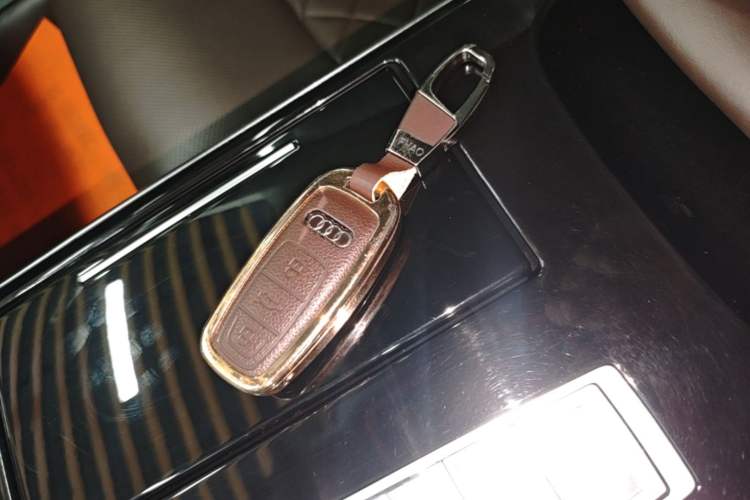 Used Audi A8 2021 A8L 50 TFSI quattro Comfort Model Vehicle Key