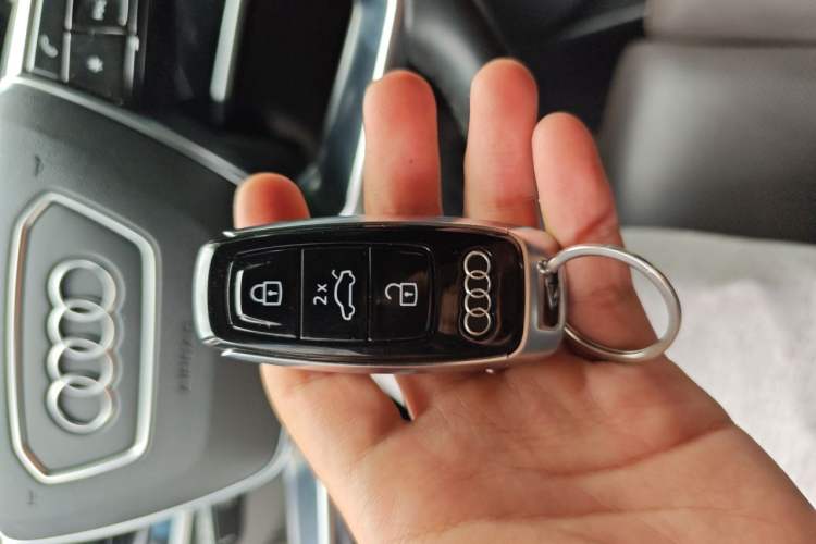 Used Audi A8 2021 A8L 50 TFSI quattro Comfort Model Vehicle Key